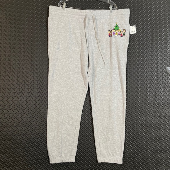 Peanuts Light Gray Snoopy And Friends Christmas Joggers Sweatpants Women's XXL - Picture 1 of 9